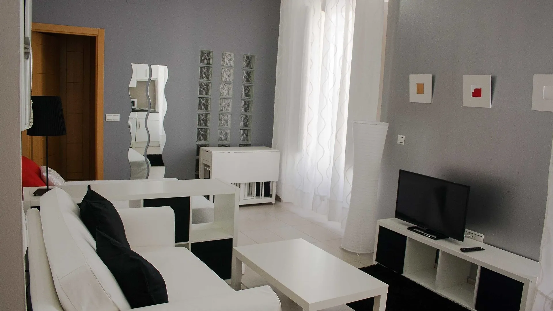Suncity Loft Cobertizo Málaga İspanya